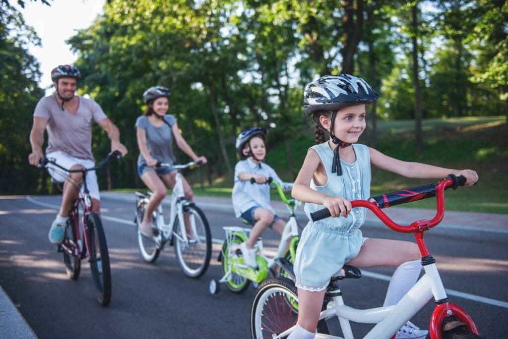 family on bikes 2024 10 18 11 28 06 utc